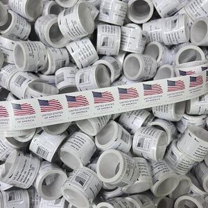 1000 forever stamps of 2025 Flag Postage